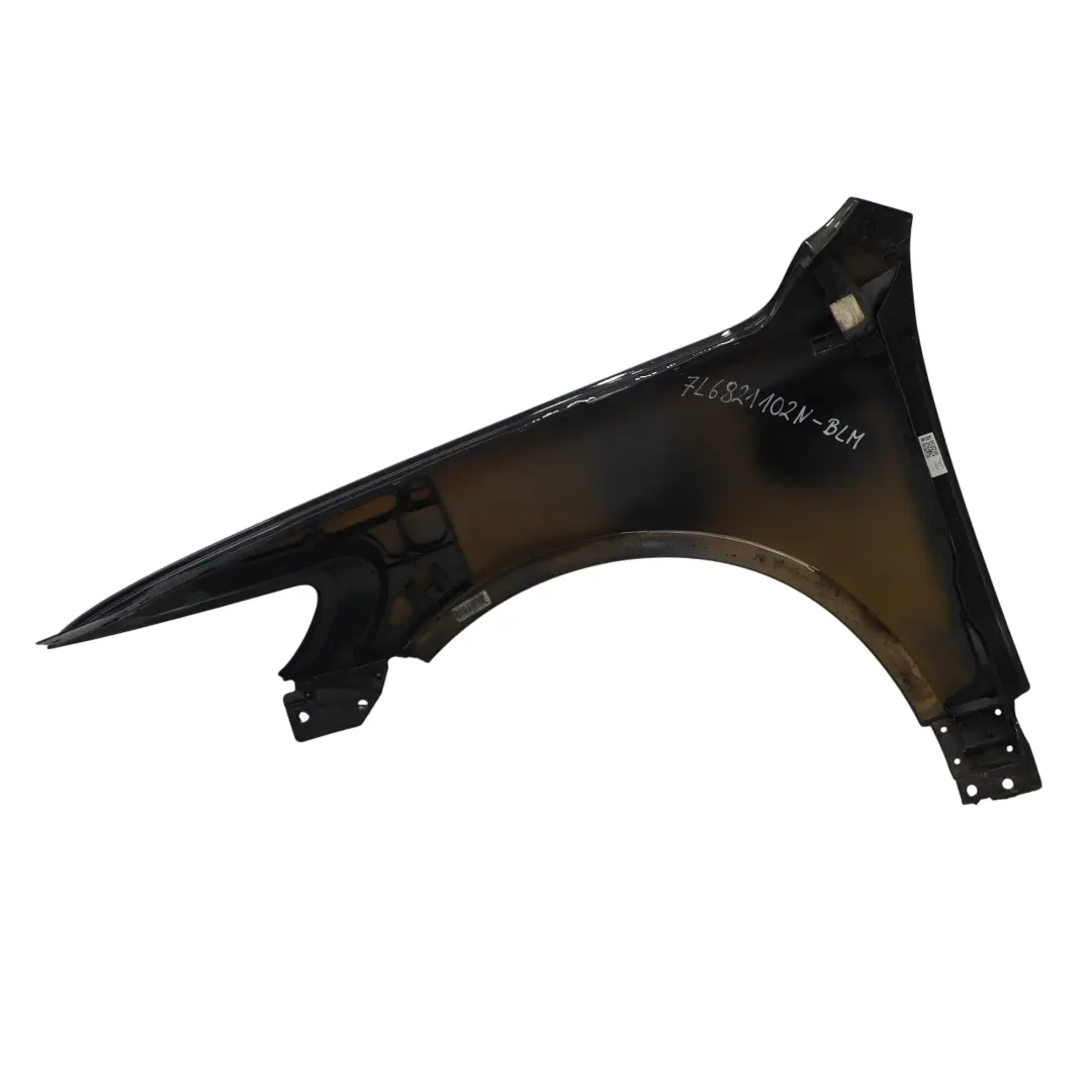 Volkswagen VW Touareg Panel Lateral Delantero Derecho Black Magic - C9Z - SKU 7L6821102N-BLM - Número de pieza 7L6821102N