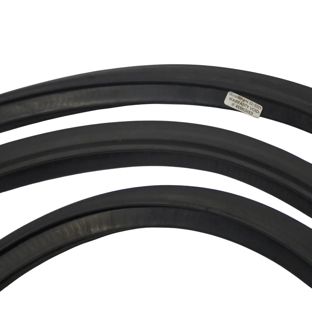 7L Boot Lid Tailgate Rear Rubber Seal Gasket to Volkswagen Touareg with Part number 7L6827705K Volkswagen Touareg 7L Boot Lid Tailgate Rear Rubber Seal Gasket - SKU 7L6827705K - Part number 7L6827705K