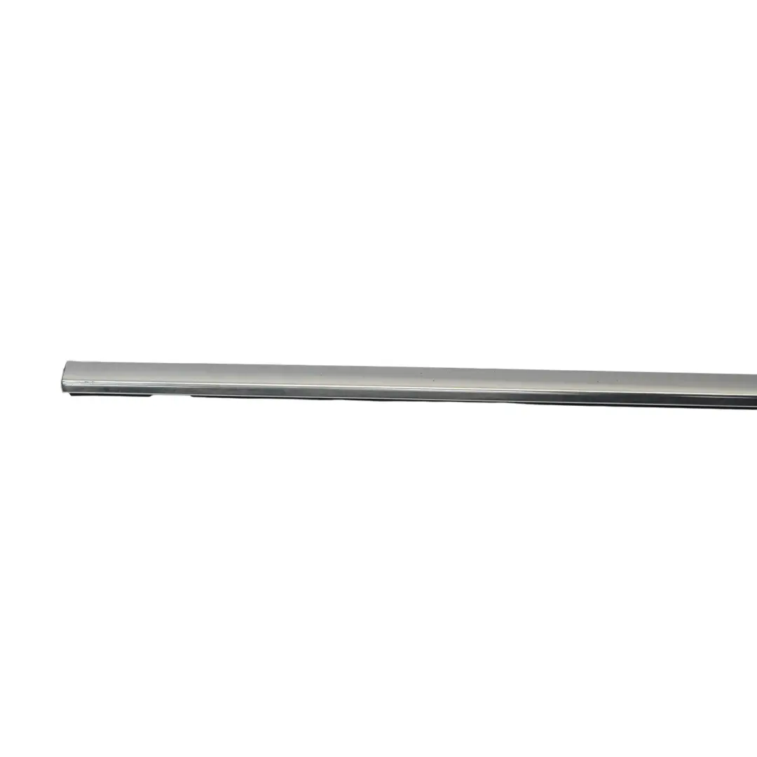 VW Volkswagen Touareg 7L Tür Fenster Dichtung Zierleiste Vorne Links - SKU 7L6837475E - Teilenummer 7L6837475E