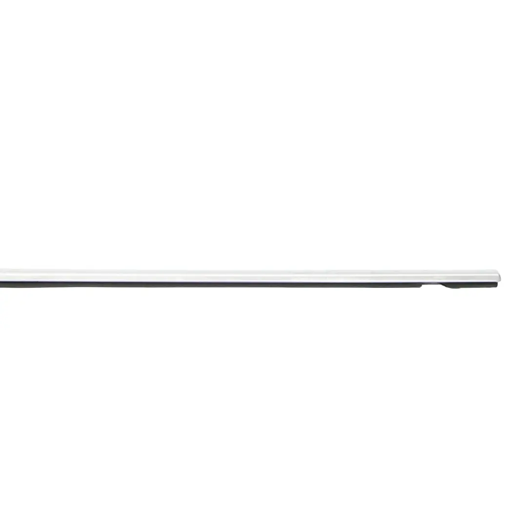  Joint D'Étanchéité Vitre Porte Avant Droite Volkswagen Touareg 7L - SKU 7L6837476E - Numéro de pièce 7L6837476E