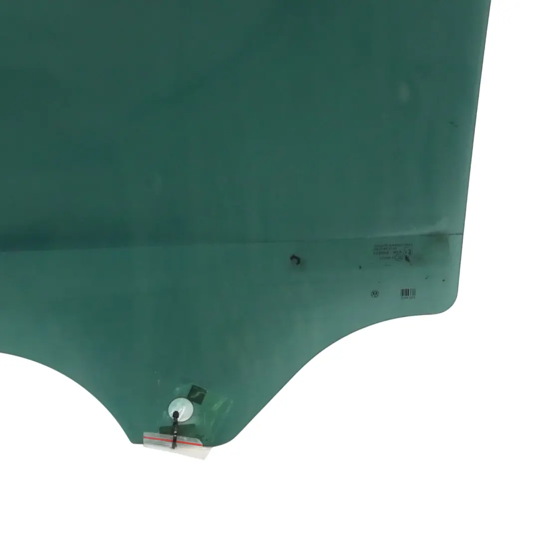 7L Cristal Trasera Derecha Acristalamiento AS3 para Volkswagen Touareg con número de pieza 7L6845206E Volkswagen Touareg 7L Cristal Trasera Derecha Acristalamiento AS3 - SKU 7L6845206E - Número de pieza 7L6845206E