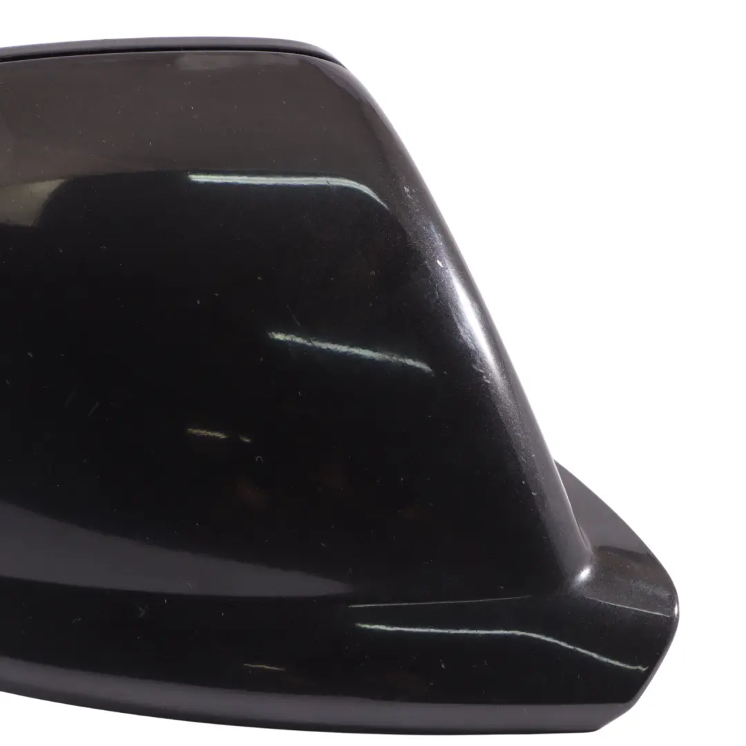 VW Volkswagen Touareg 7L Tapa de espejo retrovisor derecho Black Magic Pearl C9Z - SKU 7L6857528F-BLM - Número de pieza 7L6857528F