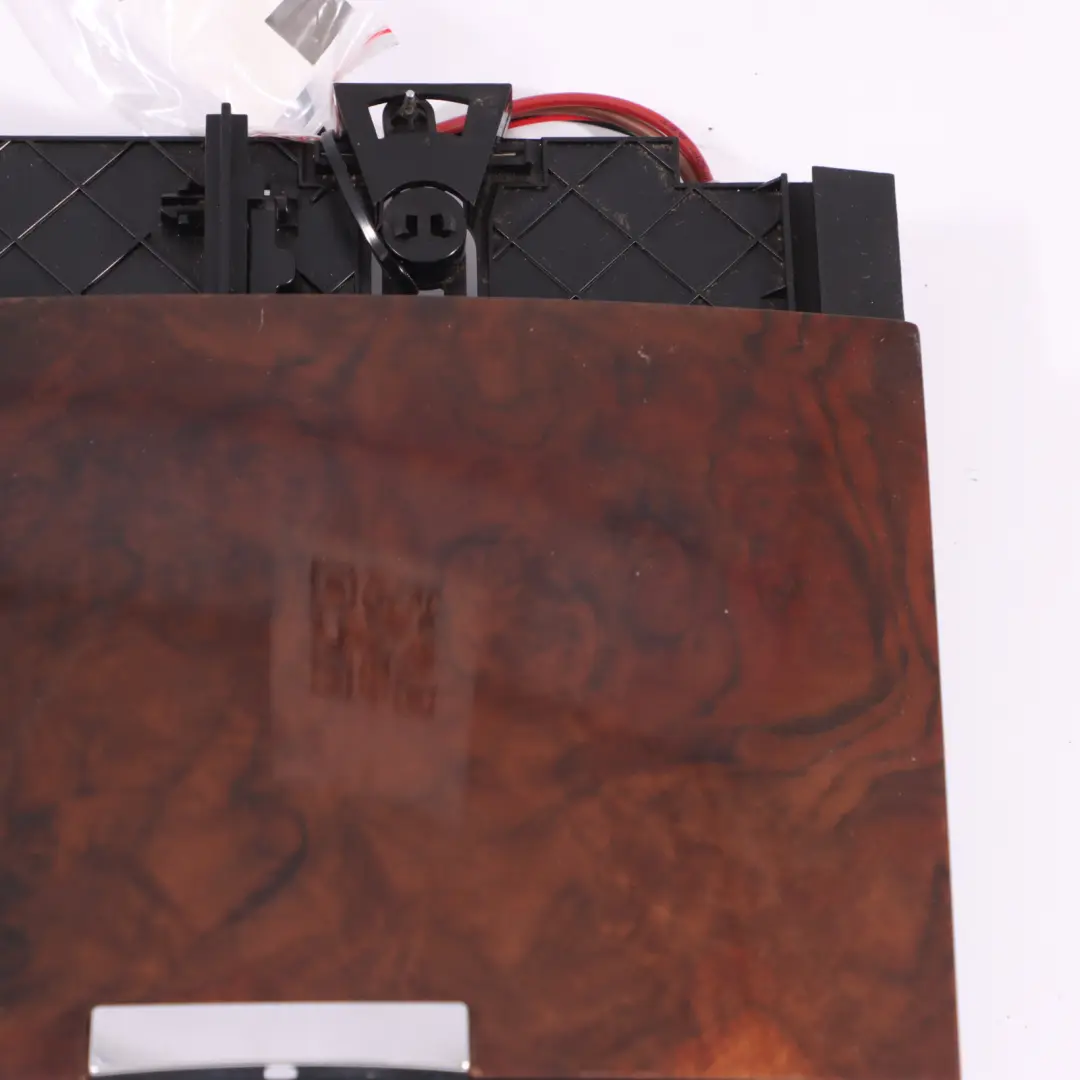 Volkswagen Touareg 7L Ashtray Center Console Ashtray Lighter - SKU 7L6857961 - Part number 7L6857961