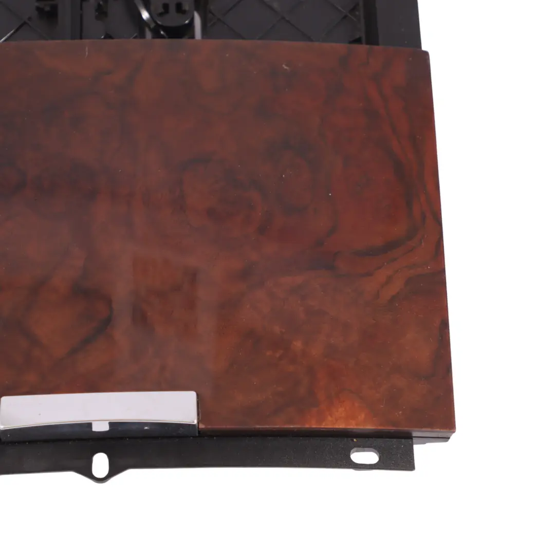 Volkswagen Touareg 7L Cendrier Console Centrale Cendrier Allume-Cigare - SKU 7L6857961 - Numéro de pièce 7L6857961