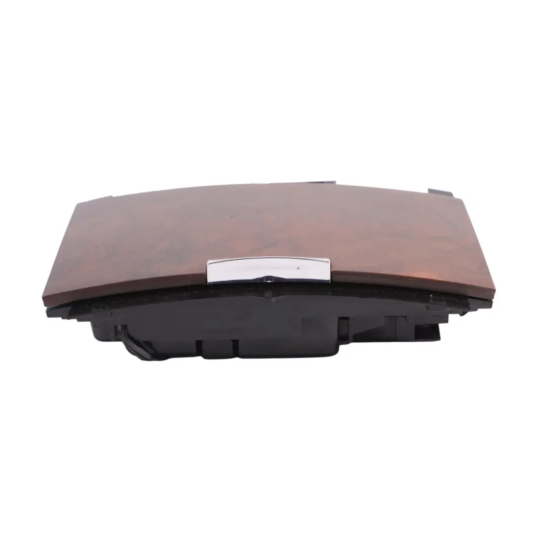 Volkswagen Touareg 7L Cendrier Console Centrale Cendrier Allume-Cigare - SKU 7L6857961 - Numéro de pièce 7L6857961