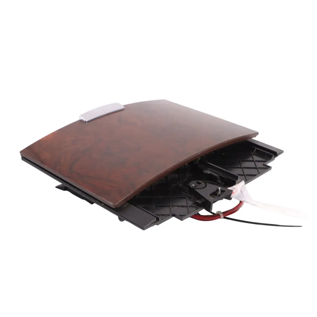 Volkswagen Touareg 7L Cendrier Console Centrale Cendrier Allume-Cigare - SKU 7L6857961 - Numéro de pièce 7L6857961