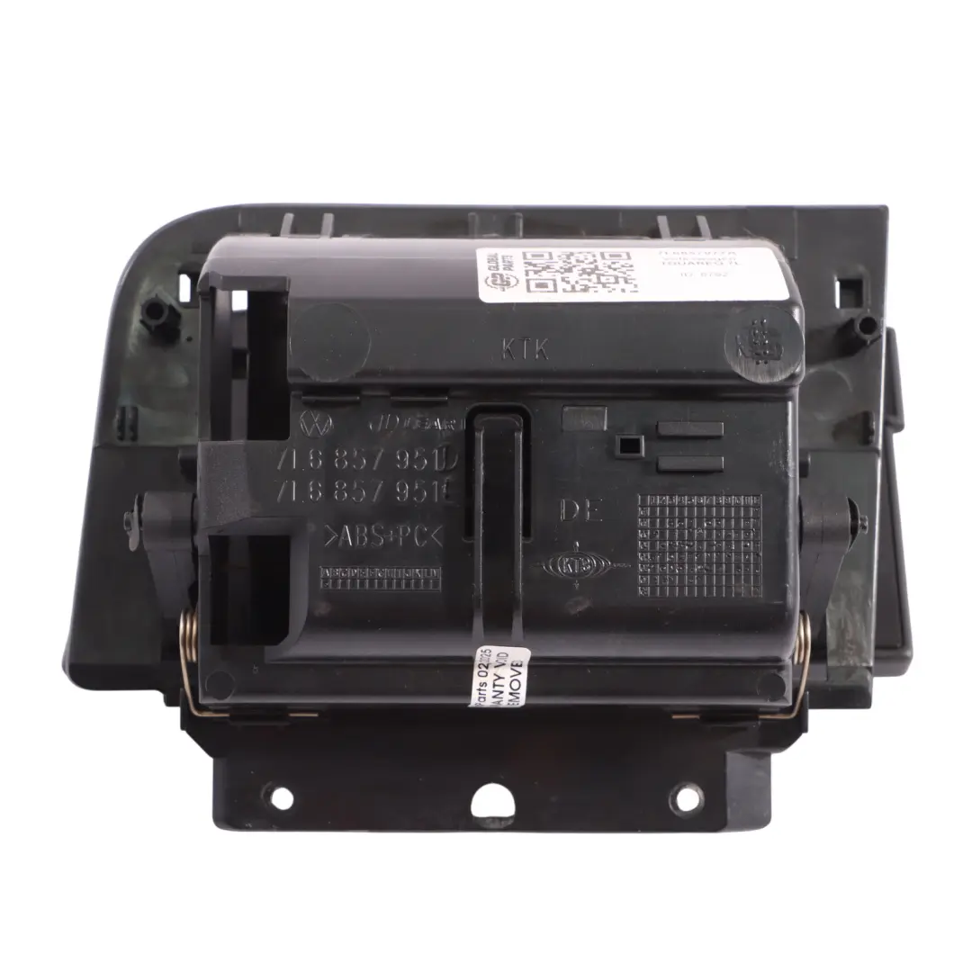 7L Tapa de almacenamiento para cenicero trasero izquierdo para VW Touareg con número de pieza 7L6857977A VW Touareg 7L Tapa de almacenamiento para cenicero trasero izquierdo - SKU 7L6857977A - Número de pieza 7L6857977A