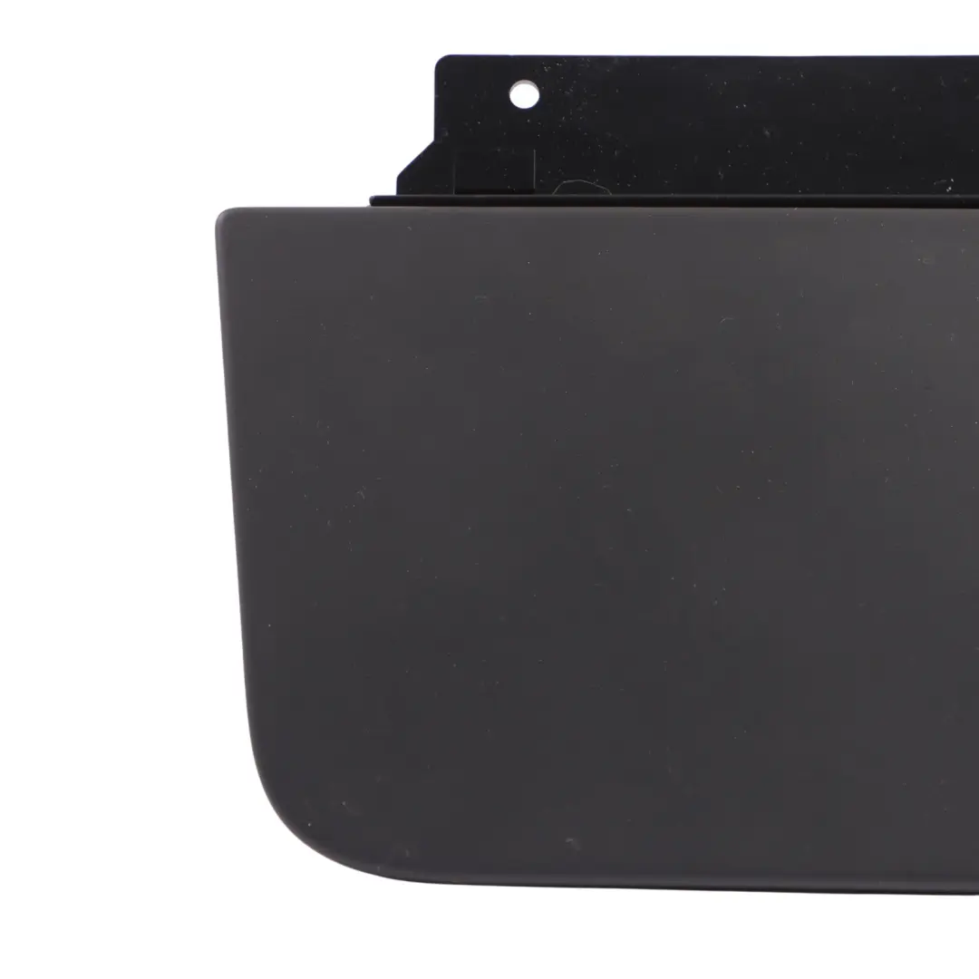 VW Volkswagen Touareg 7L Couvercle rangement cendrier arrière gauche - SKU 7L6857977A - Numéro de pièce 7L6857977A