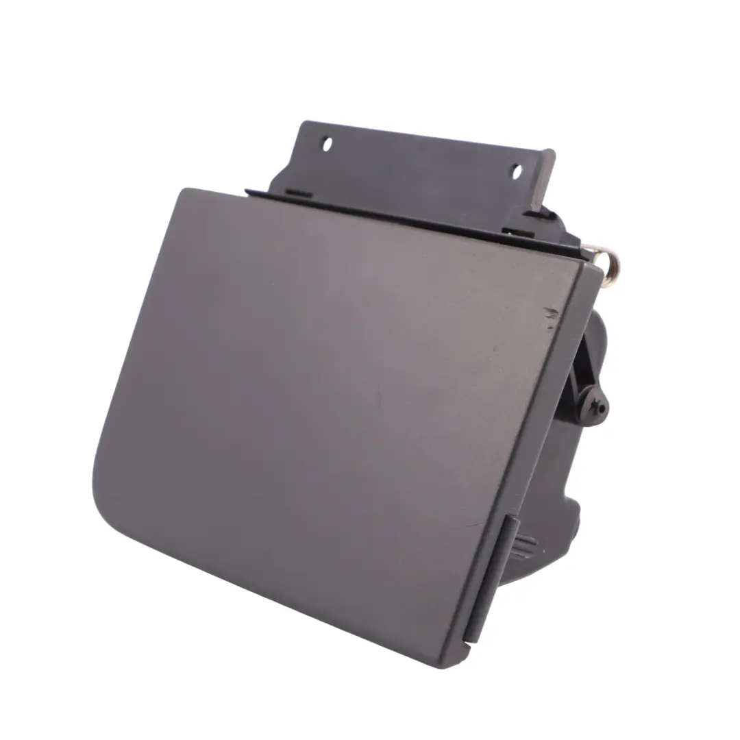 VW Volkswagen Touareg 7L Couvercle rangement cendrier arrière gauche - SKU 7L6857977A - Numéro de pièce 7L6857977A