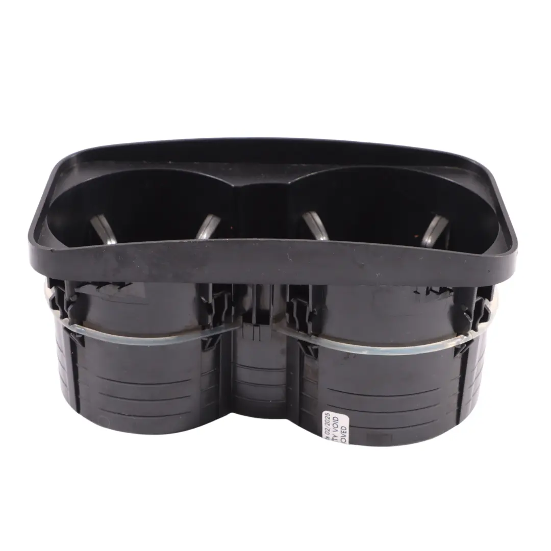 7L Getränkehalter Für Mittel Konsole Schwarz für Volkswagen Touareg mit Teilenummer 7L6858602C Volkswagen Touareg 7L Getränkehalter Für Mittel Konsole Schwarz - SKU 7L6858602C - Teilenummer 7L6858602C