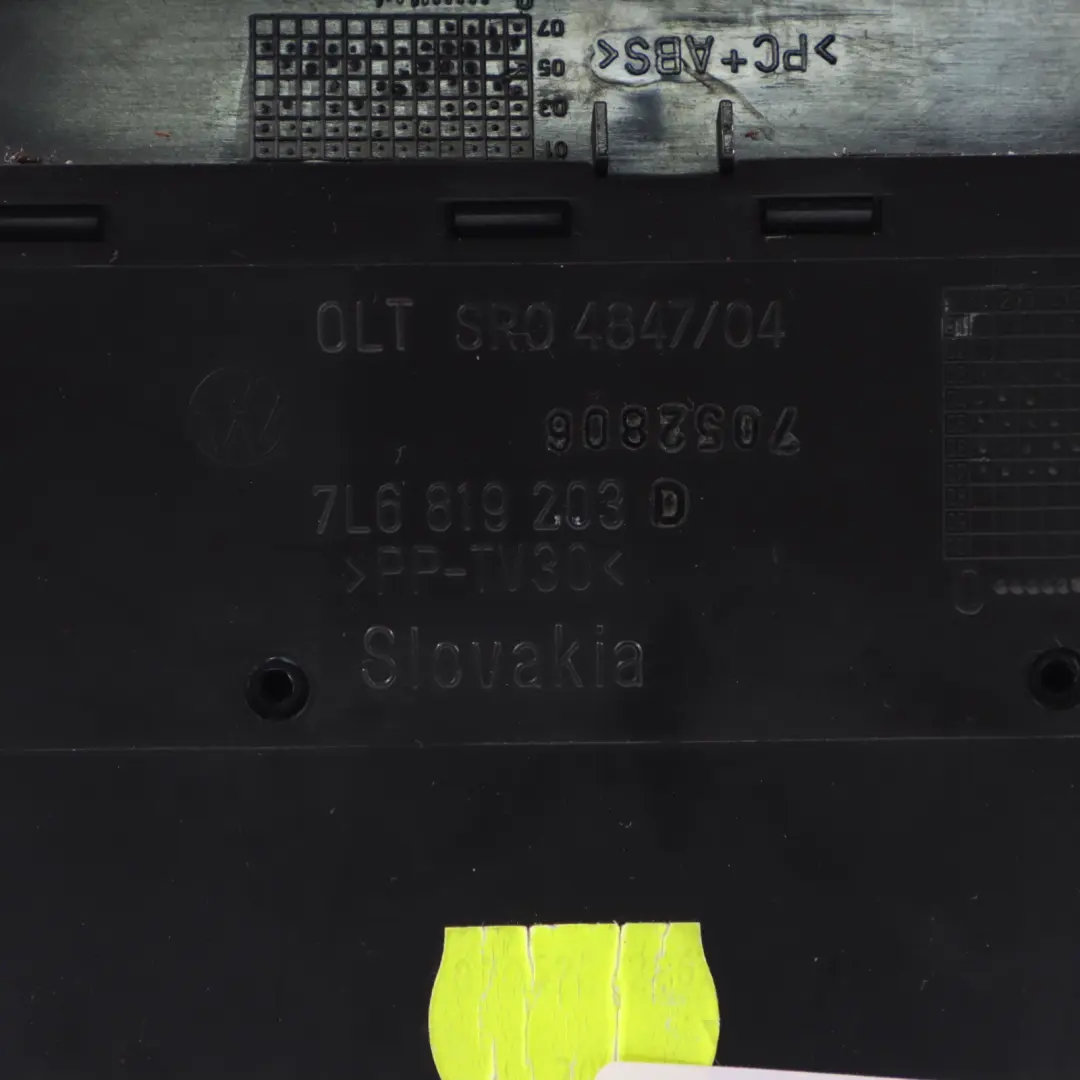 Volkswagen Touareg 7L Kratki Nawiewu Schowek Tunelu Środkowego - SKU 7L6863072D - Numer Części 7L6863072D