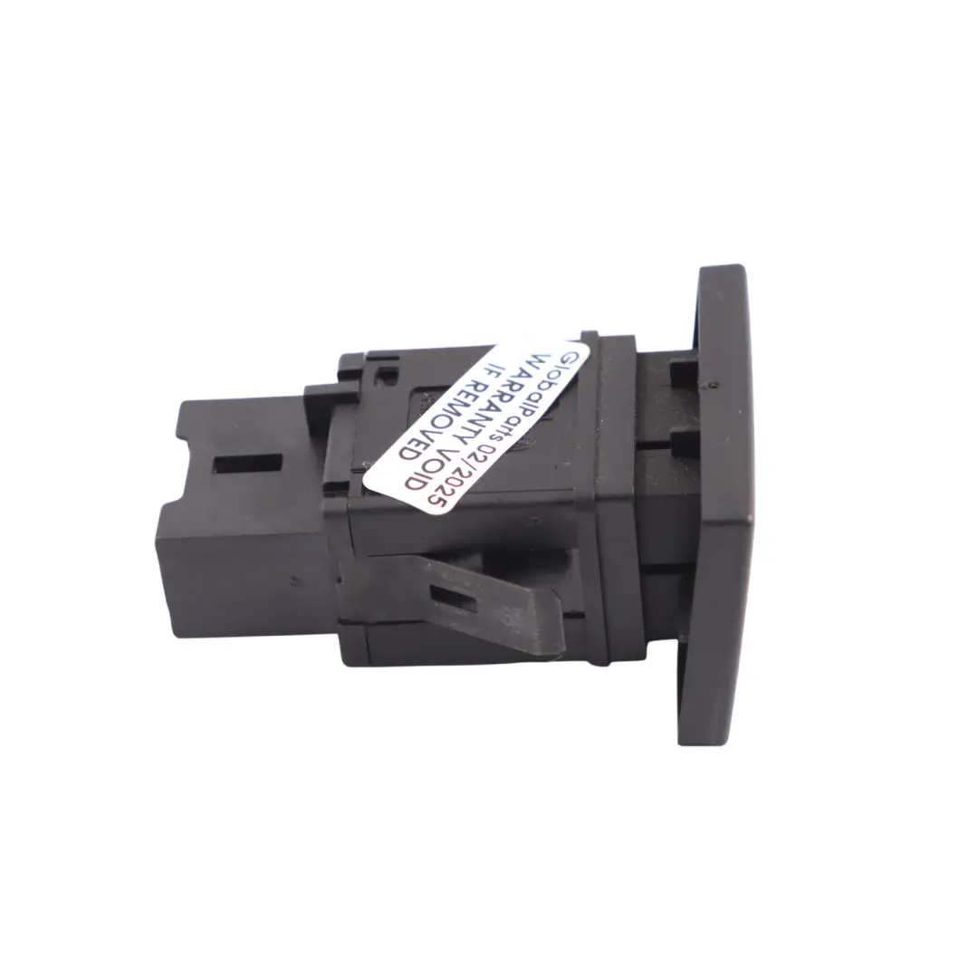 VW Volkswagen Touareg 7L Hazard Warning Light Switch Taste - SKU 7L6953235A - Teilenummer 7L6953235A