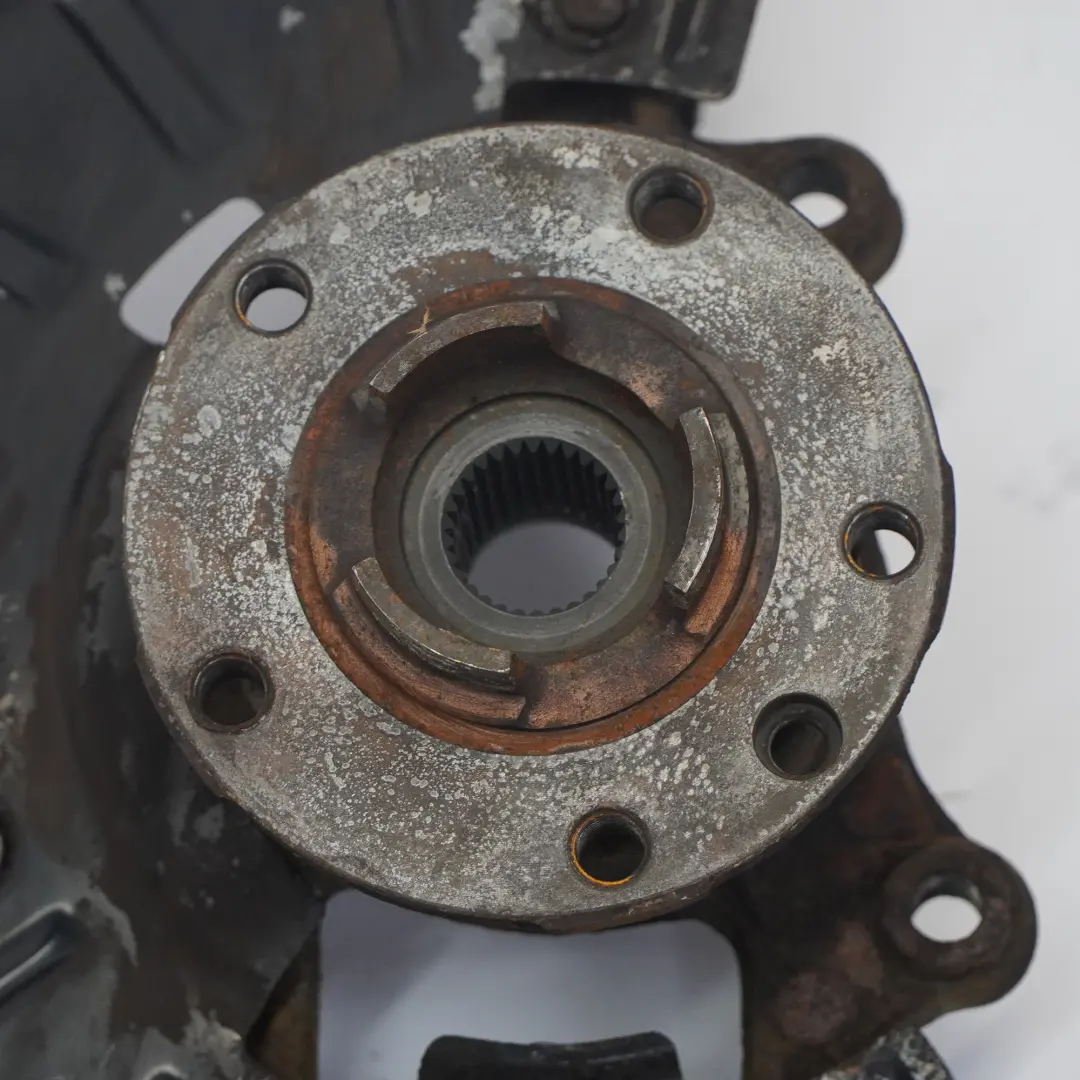 Audi Q7 4L Support de fusée de roue d'essieu avant droit - SKU 7L8407258A-1 - Numéro de pièce 7L8407258A