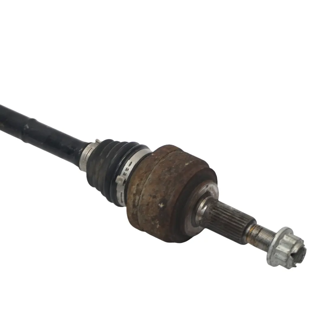 Albero trasmissione posteriore sinistro destro per Audi Q7 4L 3.0 TDI BUG con numero di parte 7L8501201 Audi Q7 4L 3.0 TDI BUG Albero trasmissione posteriore sinistro destro - SKU 7L8501201 - Numero di parte 7L8501201