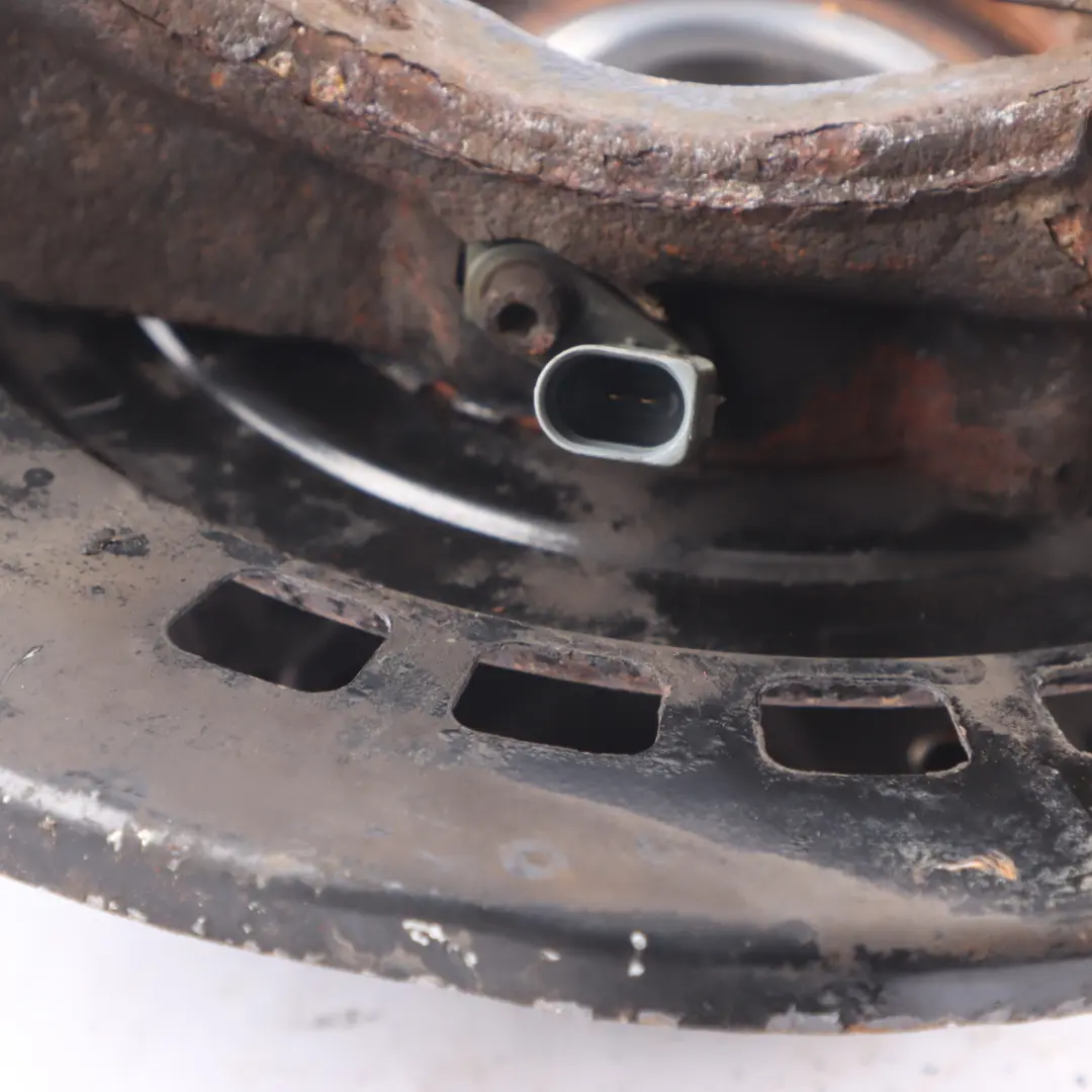 Audi Q7 4L Rear Wheel Carrier Knuckle Brake Disc Plate Right O/S - SKU 7L8505436A-2 - Part number 7L8505436A