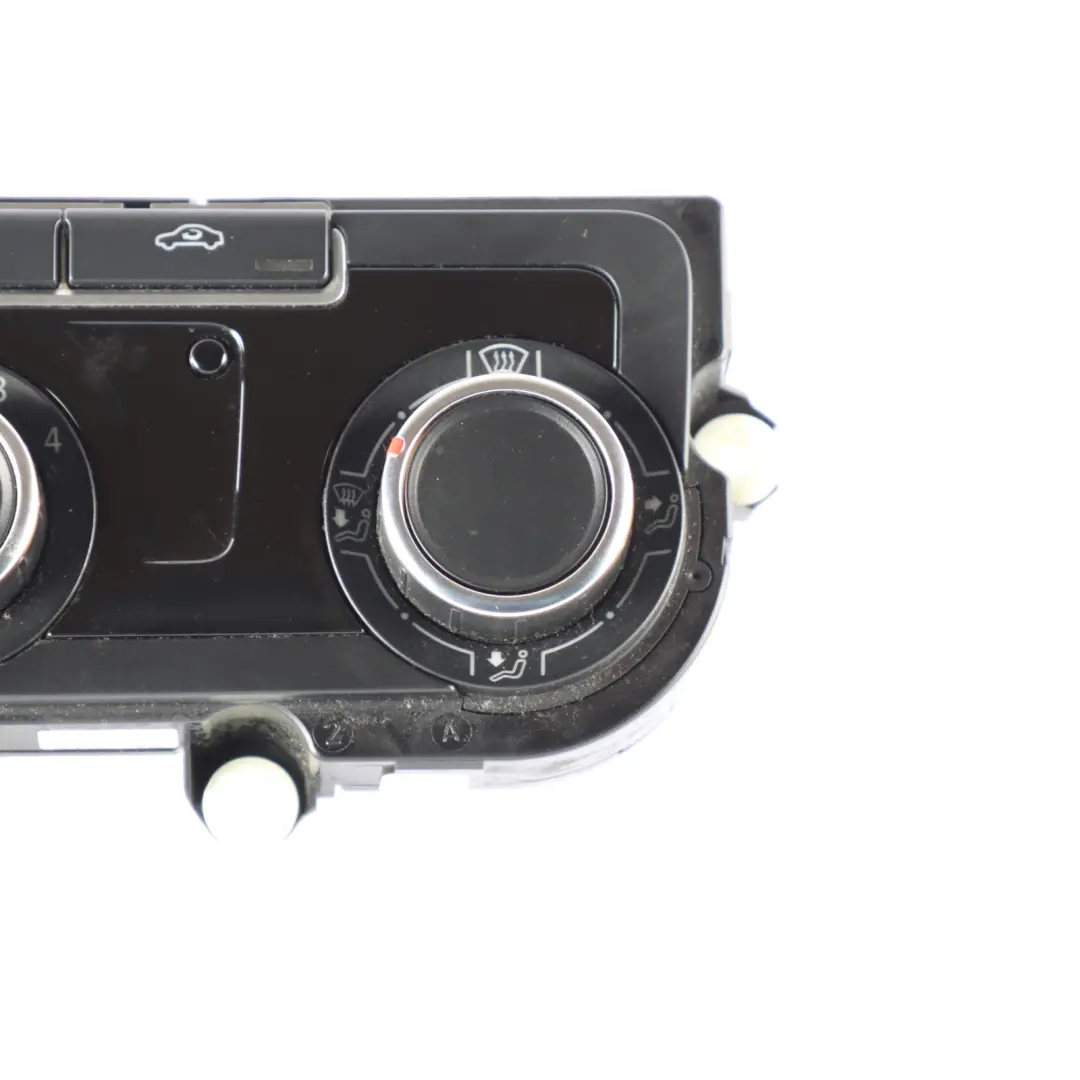 Heater Climate Control A/C Unit Switch Panel to Volkswagen Passat B7 with Part number 7N0907426BT Volkswagen Passat B7 Heater Climate Control A/C Unit Switch Panel - SKU 7N0907426BT - Part number 7N0907426BT