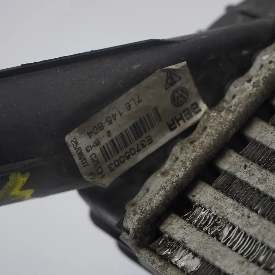 7L Ladeluft Kühler Luftzufuhr Vorne Rechts für Volkswagen Touareg mit Teilenummer 7P0145804C Volkswagen Touareg 7L Ladeluft Kühler Luftzufuhr Vorne Rechts - SKU 7P0145804C - Teilenummer 7P0145804C