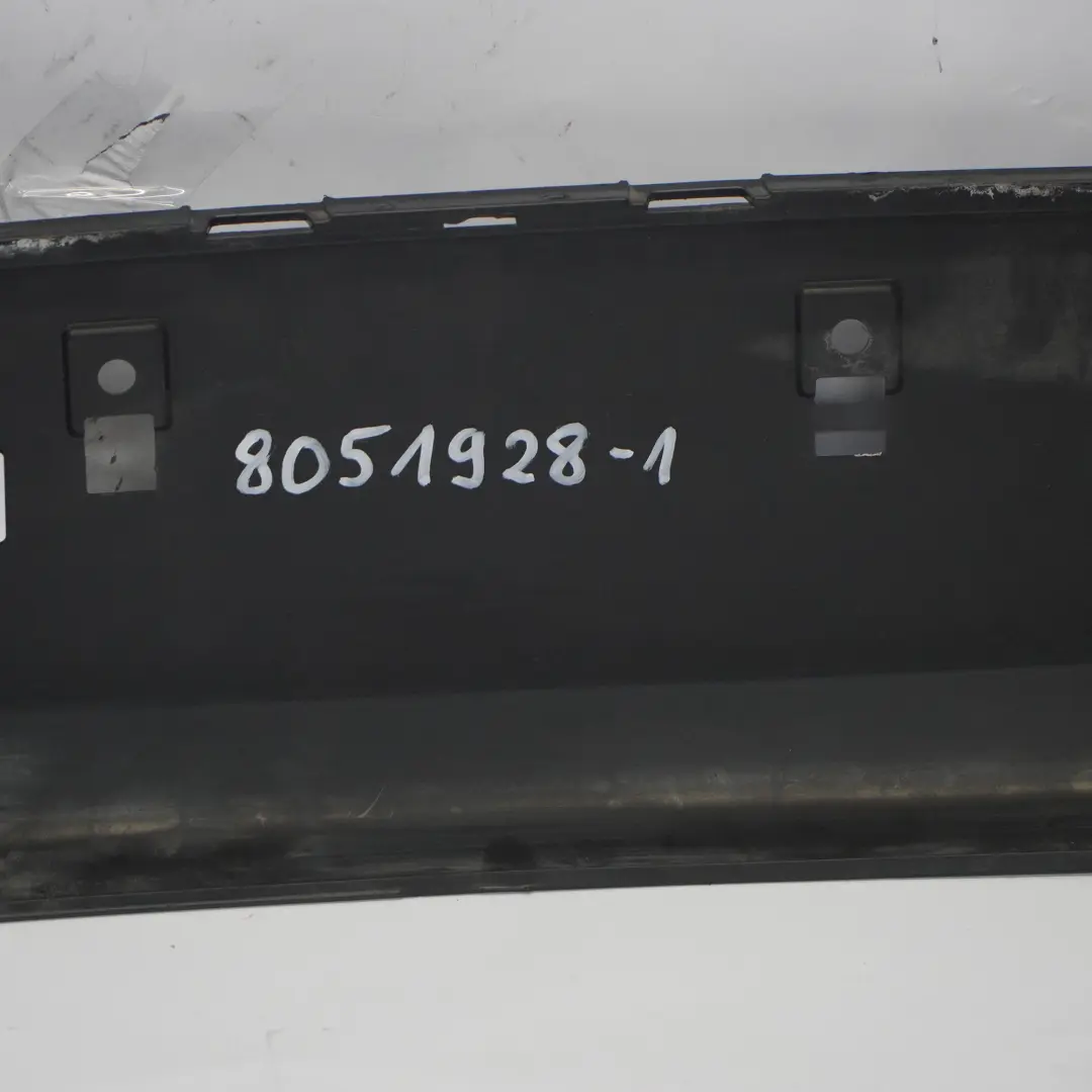 BMW F20 F21 Osłona Tylnego Zderzaka Dyfuzor M-Pakiet M135i - SKU 8051928-1 - Numer Części 8051928