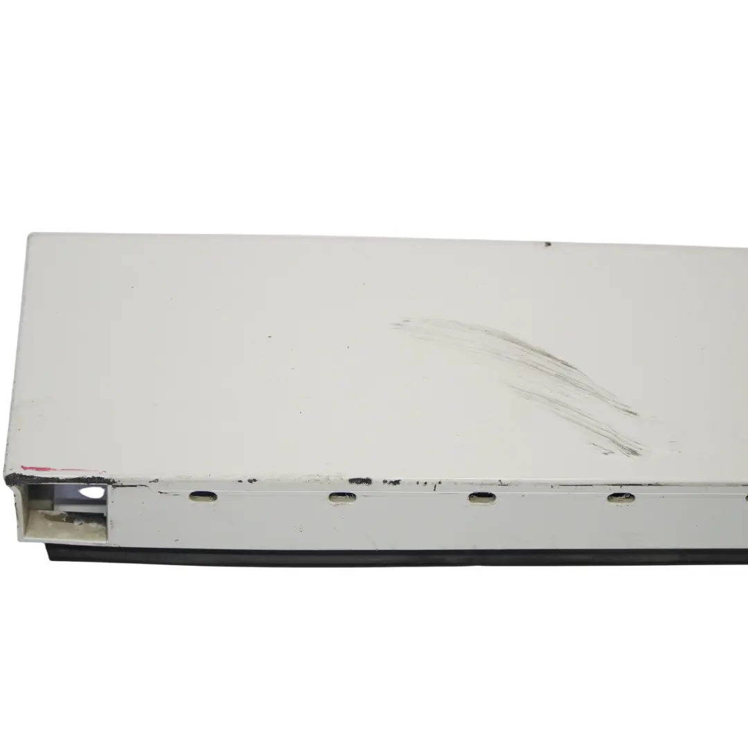 BMW X3 F25 Bande de Porte M Sport Trim Avant Droite Cover Alpinweiss 300 - SKU 8052082-AW - Numéro de pièce 8052082