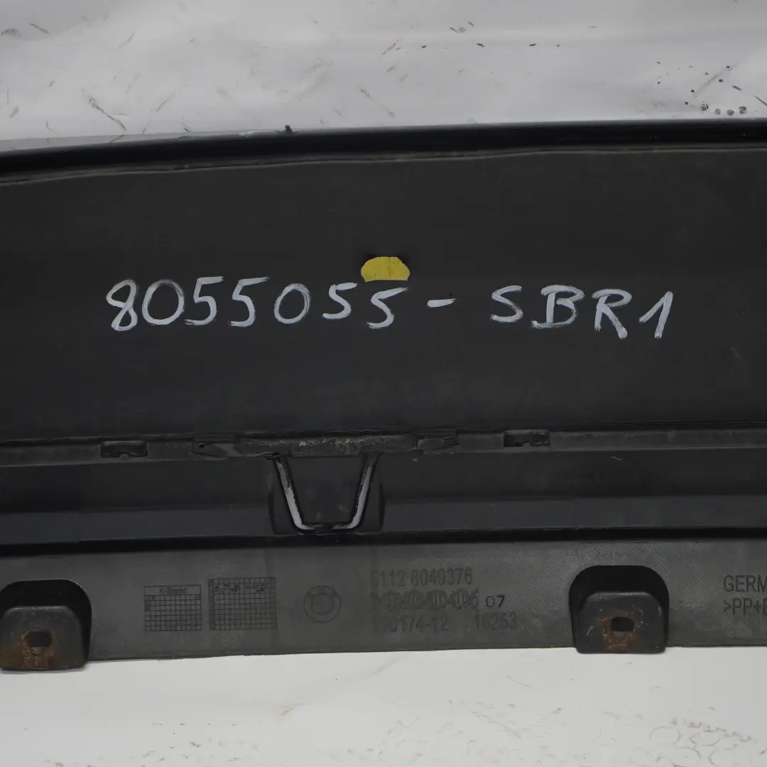 Zderzak Tylny M-Pakiet Sophistograu Brillanteffekt Szary - B90 do BMW F07 o numerze 8055055 BMW F07 Zderzak Tylny M-Pakiet Sophistograu Brillanteffekt Szary - B90 - SKU 8055055-SBR1 - Numer Części 8055055