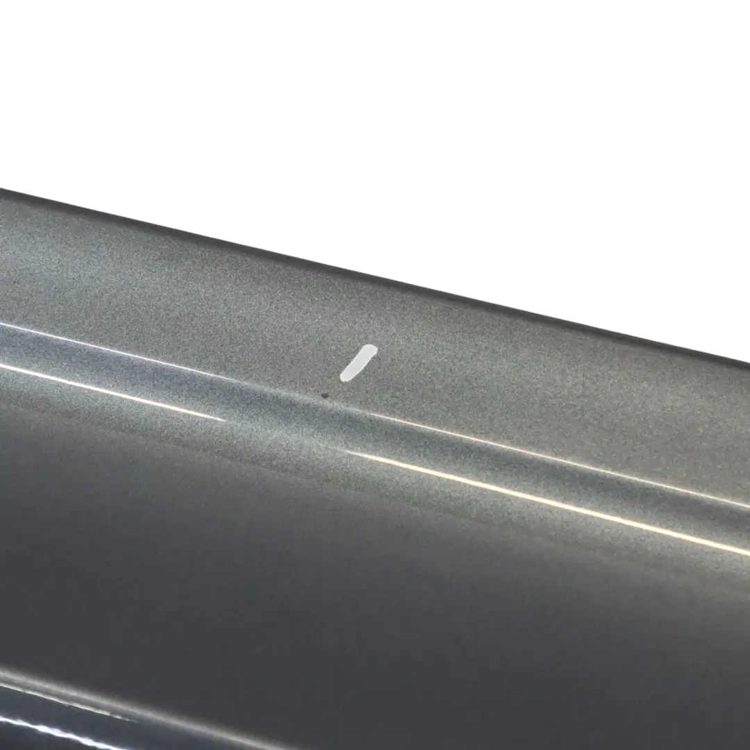 Faldón lateral M Sport Listón de umbral izquierdo mineralgrau - B39 para BMW F20 con número de pieza 8056815 BMW F20 Faldón lateral M Sport Listón de umbral izquierdo mineralgrau - B39 - SKU 8056815-MG1 - Número de pieza 8056815