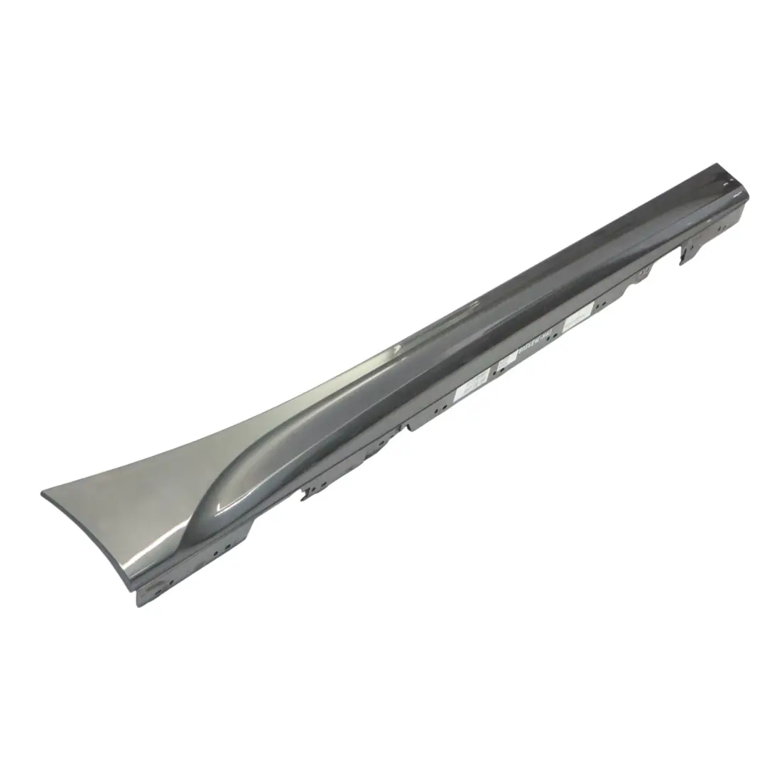 Seuil De Porte Latéral Droit Mineralgrau Metallic - B39 pour BMW F20 M Sport à propos du numéro de pièce 8056816 BMW F20 M Sport Seuil De Porte Latéral Droit Mineralgrau Metallic - B39 - SKU 8056816-MG3 - Numéro de pièce 8056816