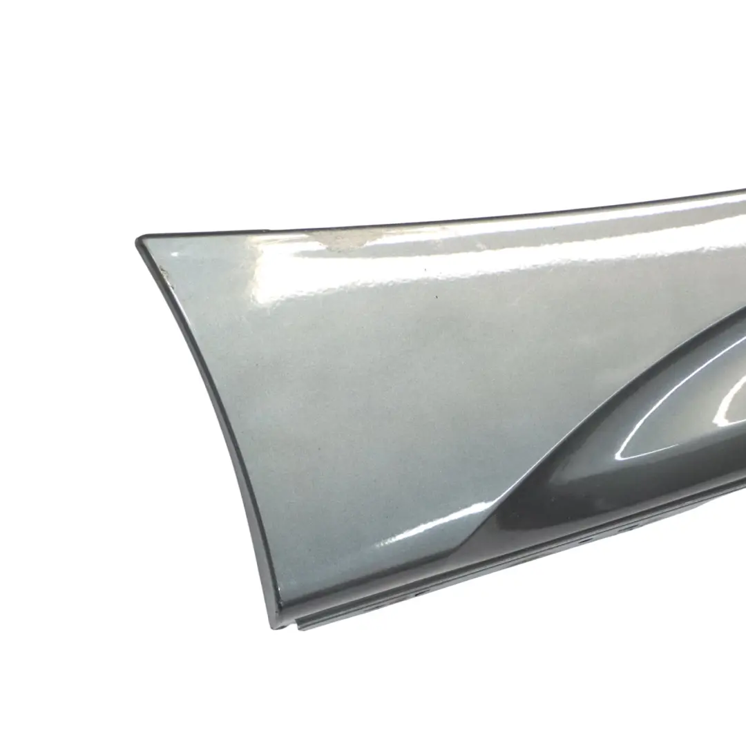 Striscia Davanzale Copertura Laterale Destra Mineralgrau B39 per BMW F20 M Sport con numero di parte 8056816 BMW F20 M Sport Striscia Davanzale Copertura Laterale Destra Mineralgrau B39 - SKU 8056816-MG3 - Numero di parte 8056816