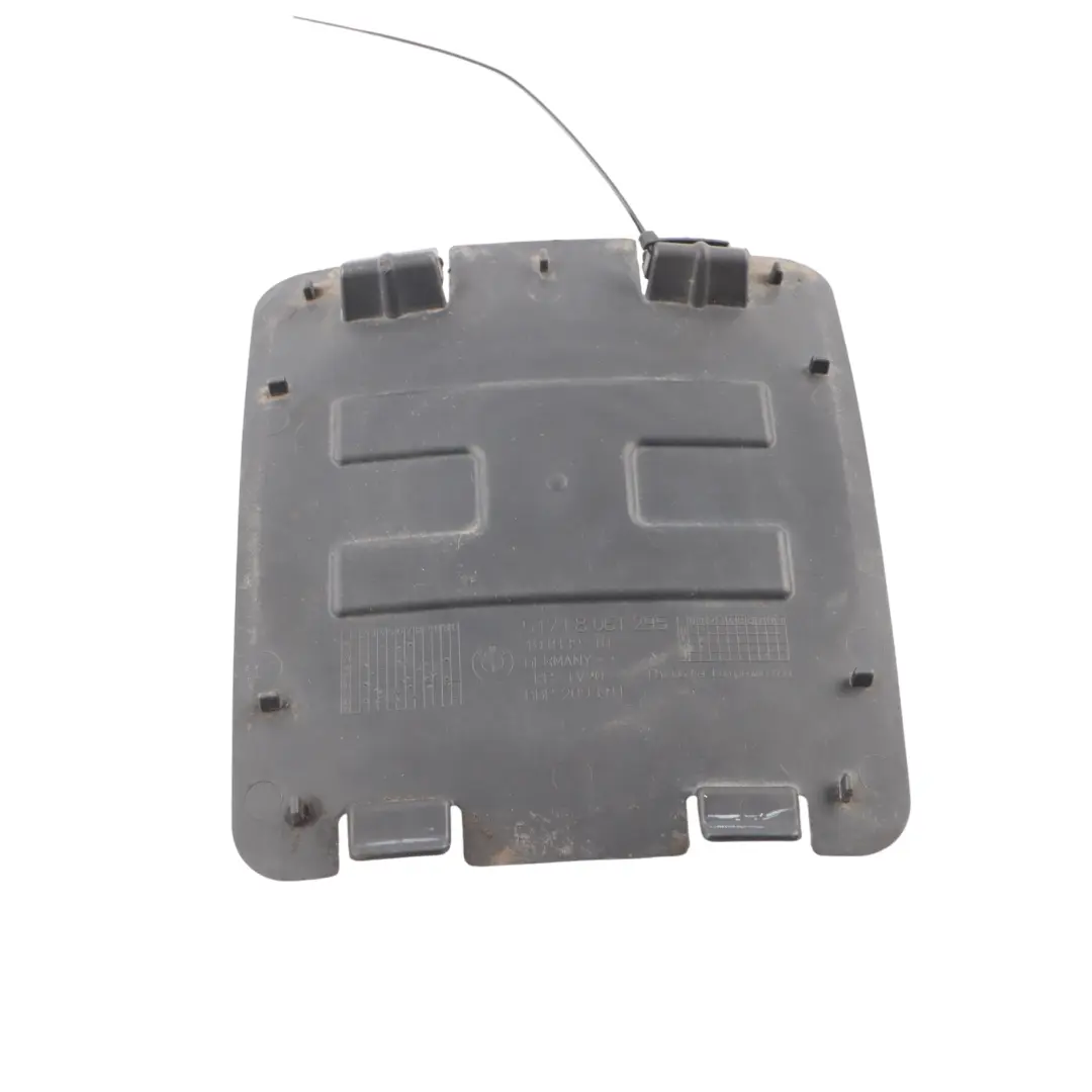 Head Light Wheel Arch Flap BMW F20 F21 F30 F31 Bulb Access Flap to with Part number 8061295 Head Light Wheel Arch Flap BMW F20 F21 F30 F31 Bulb Access Flap - SKU 8061295 - Part number 8061295