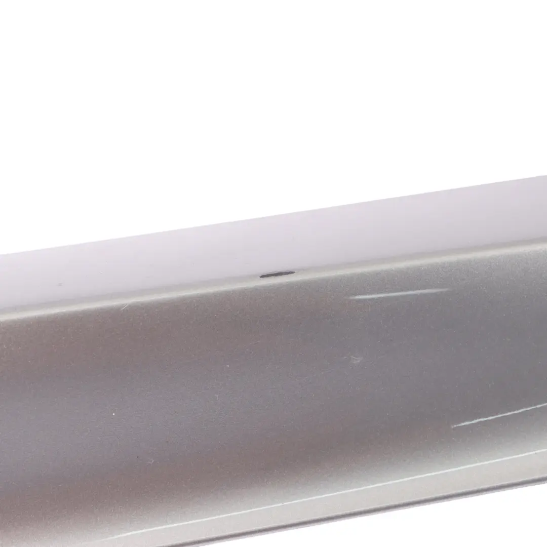 X4M F98 Joints garniture porte arrière droite Donington Grey Metallic-C28 pour BMW à propos du numéro de pièce 8064802 BMW X4M F98 Joints garniture porte arrière droite Donington Grey Metallic-C28 - SKU 8064802-DOM - Numéro de pièce 8064802