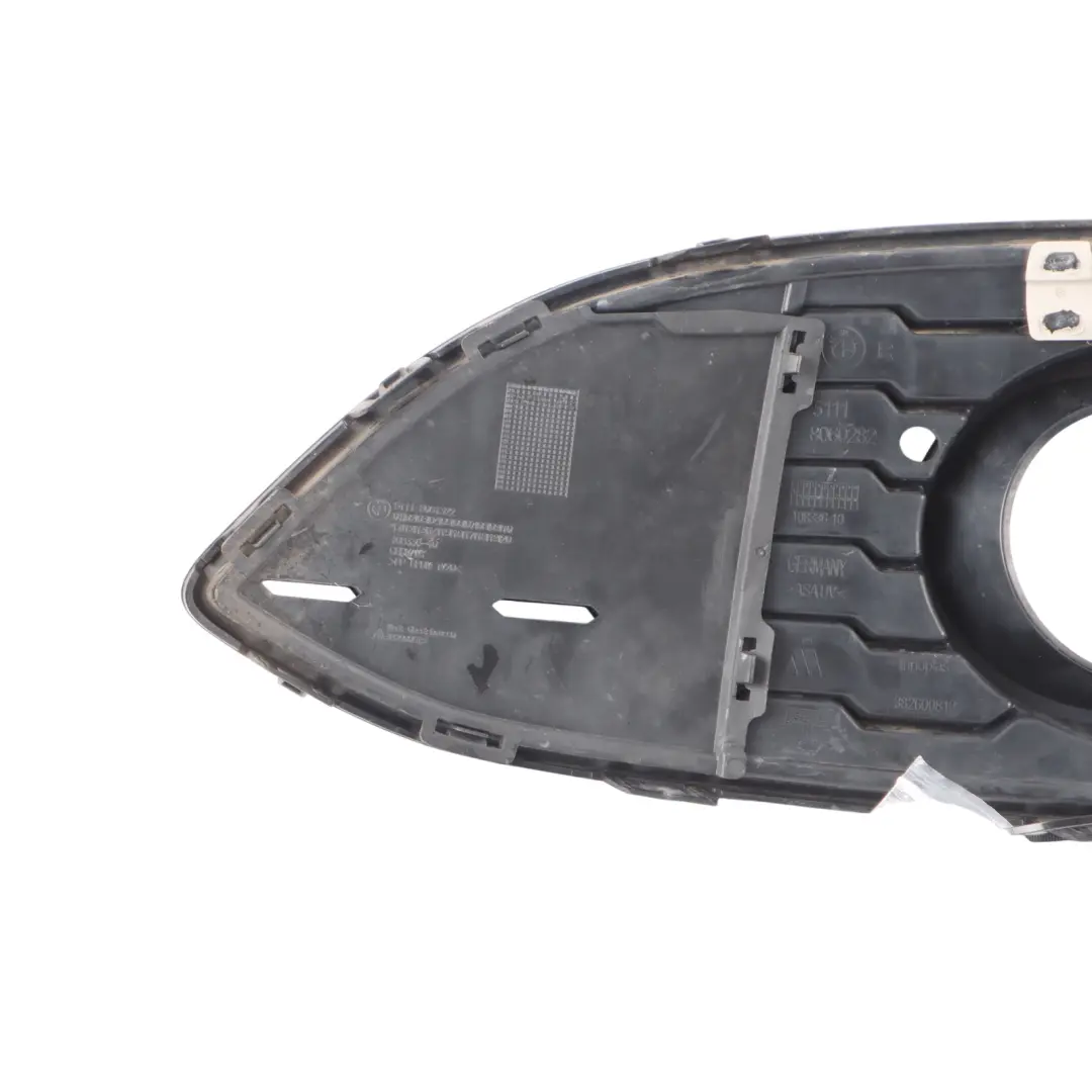 Fog Light Cover Front Bumper Right O/S Grid Grille Trim to BMW F20 F21 LCI with Part number 8068604 BMW F20 F21 LCI Fog Light Cover Front Bumper Right O/S Grid Grille Trim - SKU 8068604 - Part number 8068604