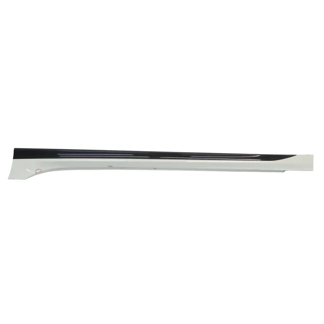 Listello sottoporta M Sport Gonna laterale sinistra Alpinweiss 3 - 300 per BMW F44 con numero di parte 8080945 BMW F44 Listello sottoporta M Sport Gonna laterale sinistra Alpinweiss 3 - 300 - SKU 8080945-AW - Numero di parte 8080945