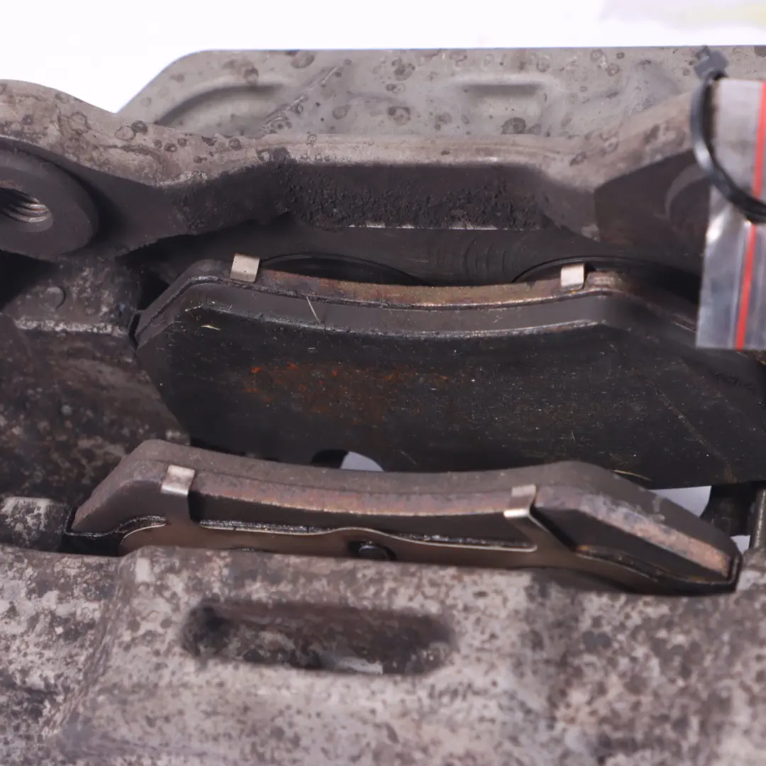 Etrier de Frein Avant Frein de Roue Gauche pour Audi Q5 FY à propos du numéro de pièce 80A615107 Audi Q5 FY Etrier de Frein Avant Frein de Roue Gauche - SKU 80A615107 - Numéro de pièce 80A615107