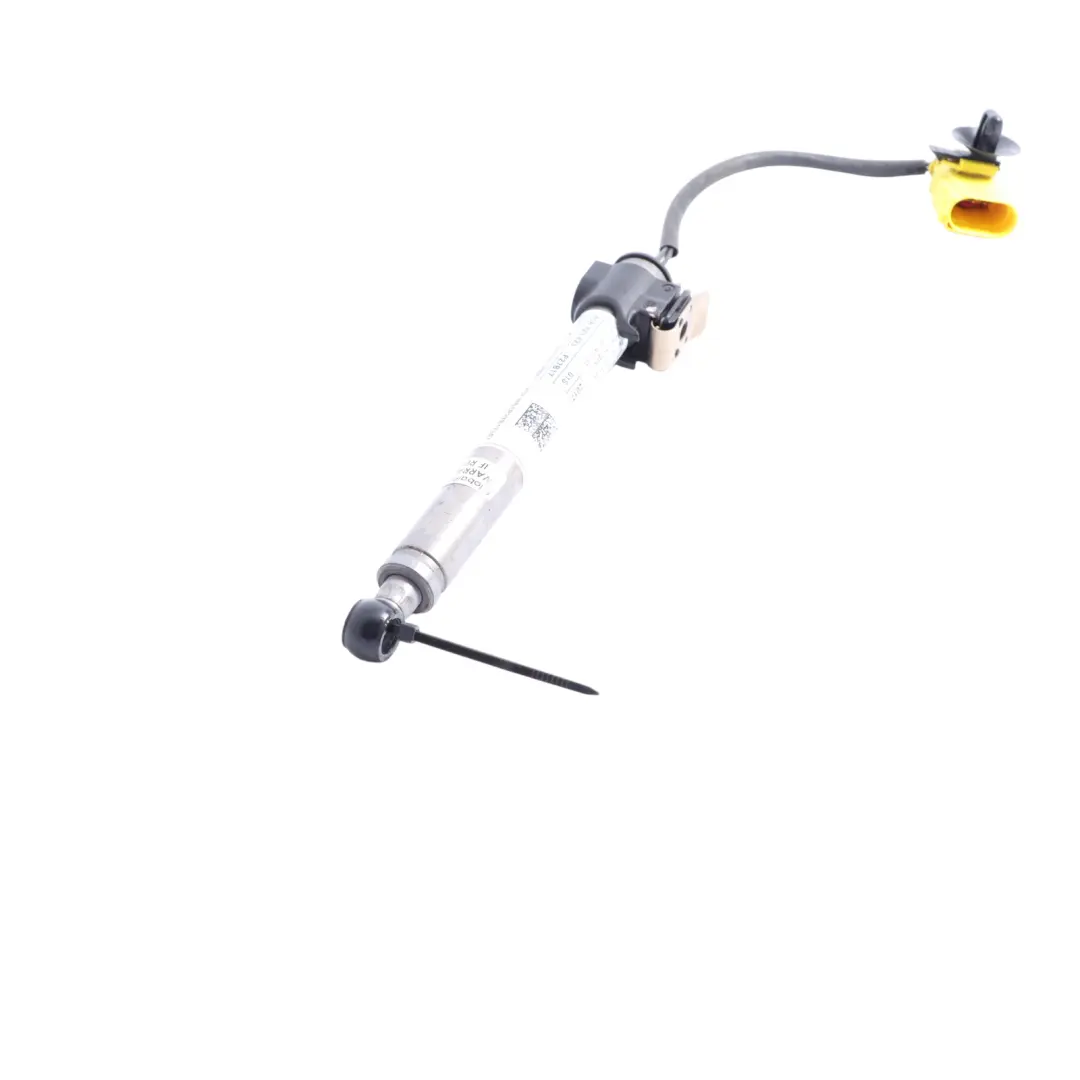 Actionneur De Capot Charnière Protection Piétons Gauche pour Audi Q5 FY à propos du numéro de pièce 80A823823 Audi Q5 FY Actionneur De Capot Charnière Protection Piétons Gauche - SKU 80A823823 - Numéro de pièce 80A823823