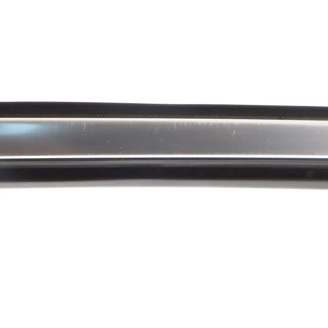 Finestra Guida Guarnizione Porta Destra Telaio Guarnizione per Audi Q5 FY con numero di parte 80A839432A Audi Q5 FY Finestra Guida Guarnizione Porta Destra Telaio Guarnizione - SKU 80A839432A - Numero di parte 80A839432A