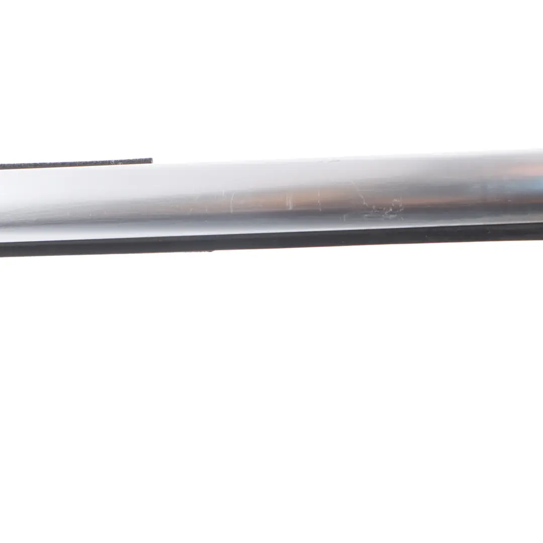 Moldura Del Burlete De Puerta Delantera Derecha Aluminio para Audi Q5 FY con número de pieza 80A853284D Audi Q5 FY Moldura Del Burlete De Puerta Delantera Derecha Aluminio - SKU 80A853284D - Número de pieza 80A853284D