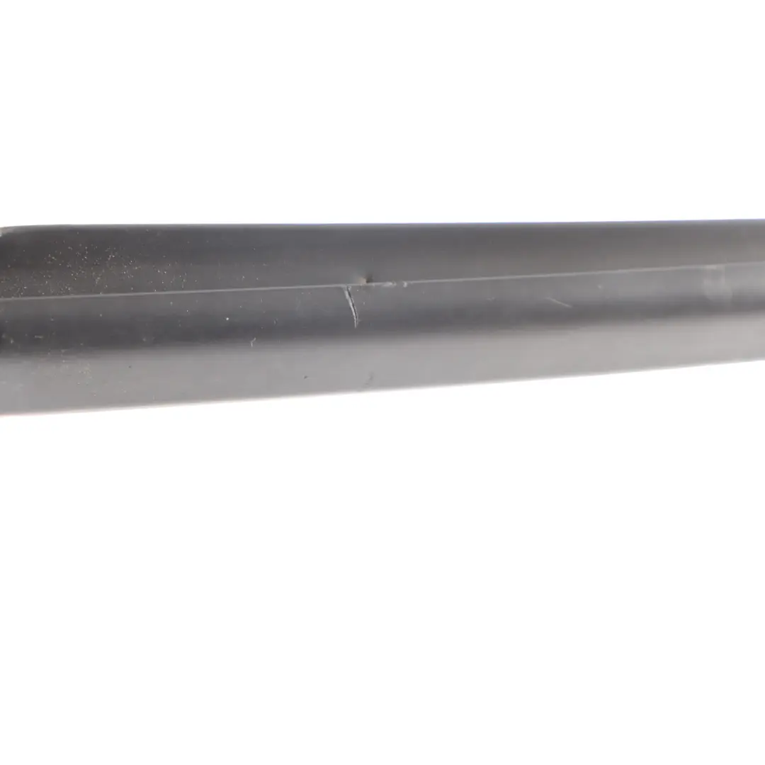 Moldura Tira Parabrisas Delantero Izquierdo para Audi Q5 FY con número de pieza 80A854327B Audi Q5 FY Moldura Tira Parabrisas Delantero Izquierdo - SKU 80A854327B - Número de pieza 80A854327B