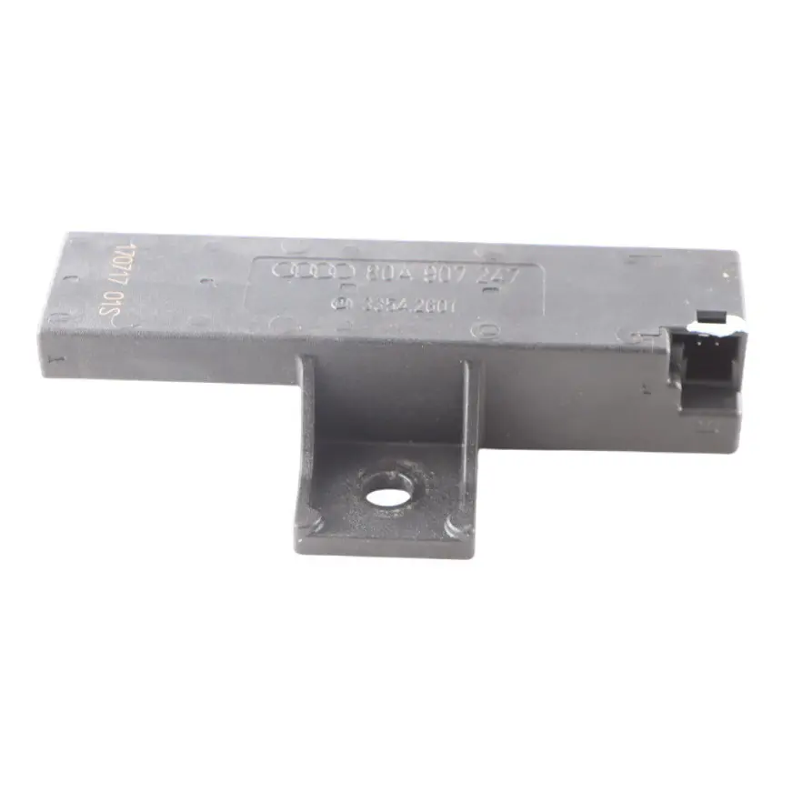 Keyless Entry Antenna Control Module to Audi SQ5 FY Line with Part number 80A907247 Audi SQ5 FY Line Keyless Entry Antenna Control Module - SKU 80A907247 - Part number 80A907247