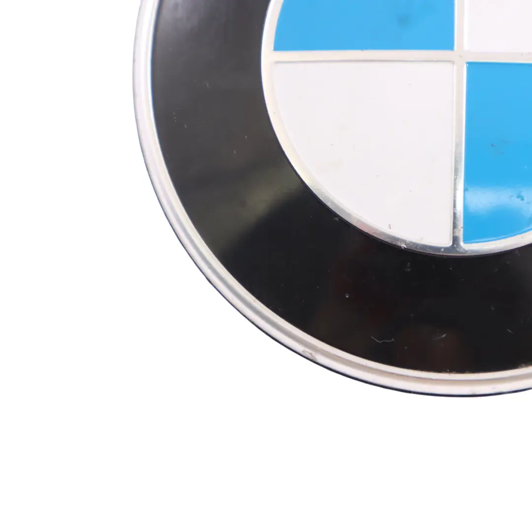 Emblemat na maskę BMW E81 E87 E90 E91 E92 E60 F10 Logo na bagażnik do o numerze 8132375 Emblemat na maskę BMW E81 E87 E90 E91 E92 E60 F10 Logo na bagażnik - SKU 8132375-8 - Numer Części 8132375