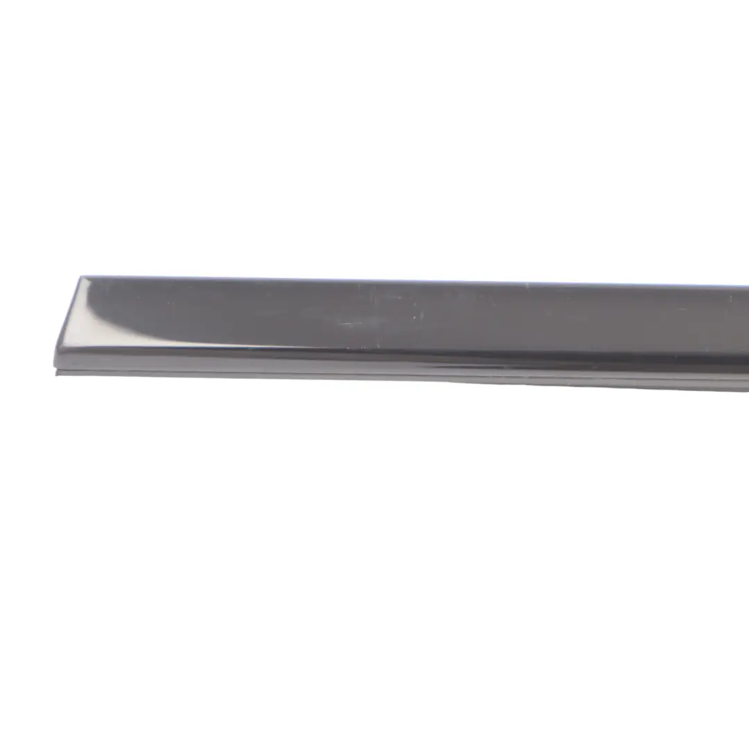 RSQ3 F3 Joint Étanchéité Vitre Porte Avant Gauche pour Audi à propos du numéro de pièce 83A837475A Audi RSQ3 F3 Joint Étanchéité Vitre Porte Avant Gauche - SKU 83A837475A - Numéro de pièce 83A837475A