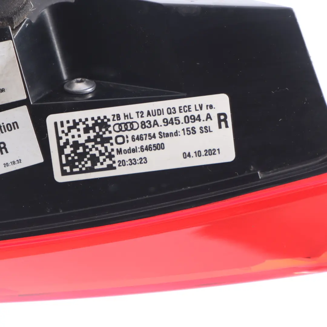 RSQ3 F3 Lampe Hayon Arrière Intérieur Droit pour Audi à propos du numéro de pièce 83A945094A Audi RSQ3 F3 Lampe Hayon Arrière Intérieur Droit - SKU 83A945094A - Numéro de pièce 83A945094A