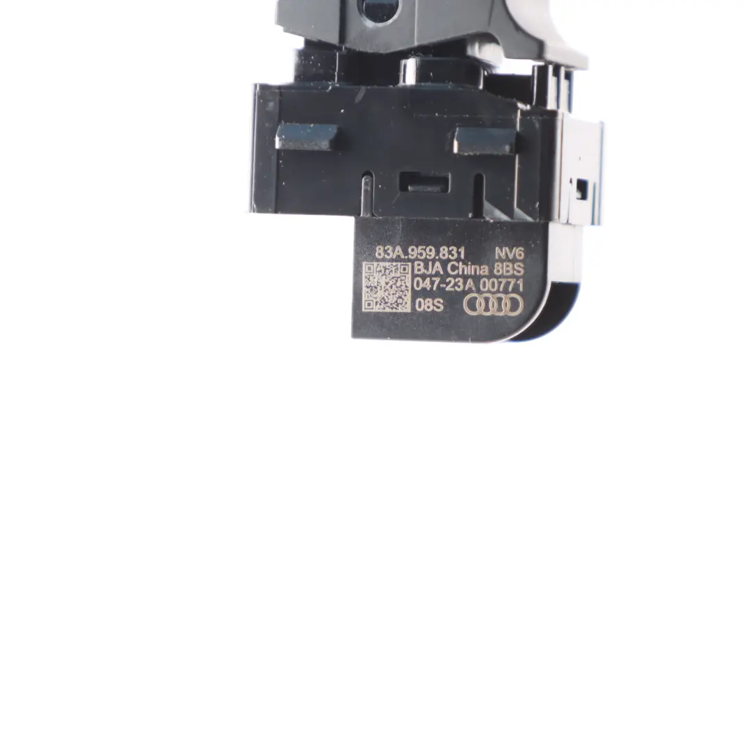 Audi A3 8Y Q2 GA Q3 F3 Botón De Apertura Del Maletero Del - SKU 83A959831 - Número de pieza 83A959831