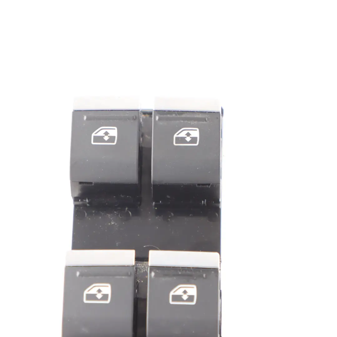 8Y Q3 F3 Panel Interruptor Ventana Delantera Puerta Conductor para Audi A3 con número de pieza 83A959851C Audi A3 8Y Q3 F3 Panel Interruptor Ventana Delantera Puerta Conductor - SKU 83A959851C - Número de pieza 83A959851C