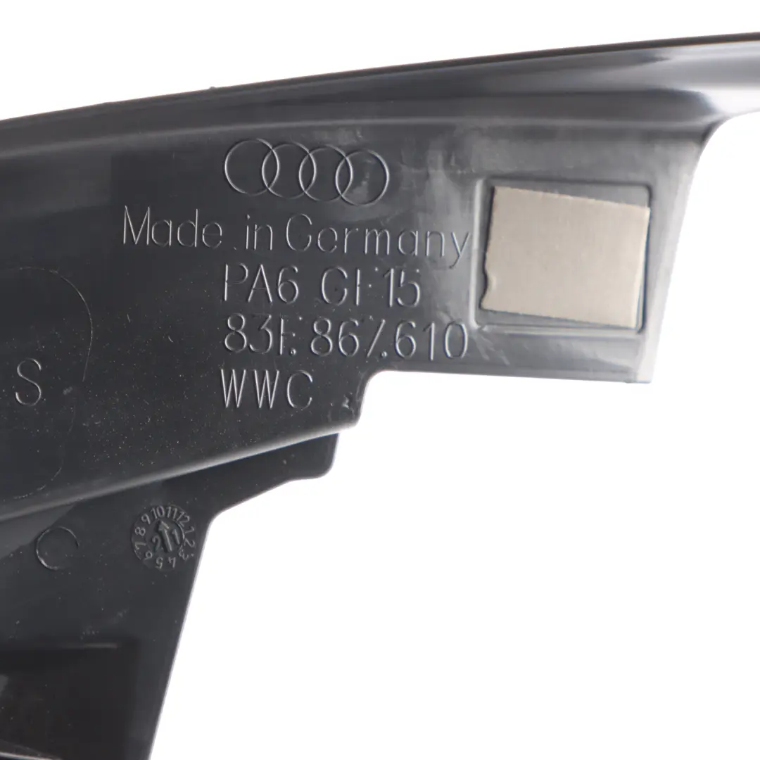 Audi RSQ3 F3 Sportback Garniture Vitre Porte Avant Noir Droit 83F867609 - SKU 83F867610 - Numéro de pièce 83F867610