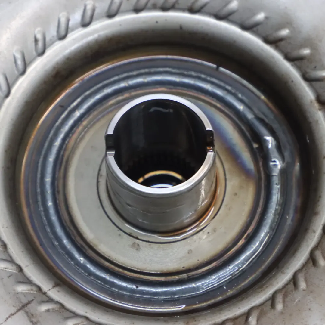 B38X Motore Convertitore Coppia Cambio Automatico per BMW F45 Active Tourer con numero di parte 8662833 BMW F45 Active Tourer B38X Motore Convertitore Coppia Cambio Automatico - SKU 8662833 - Numero di parte 8662833