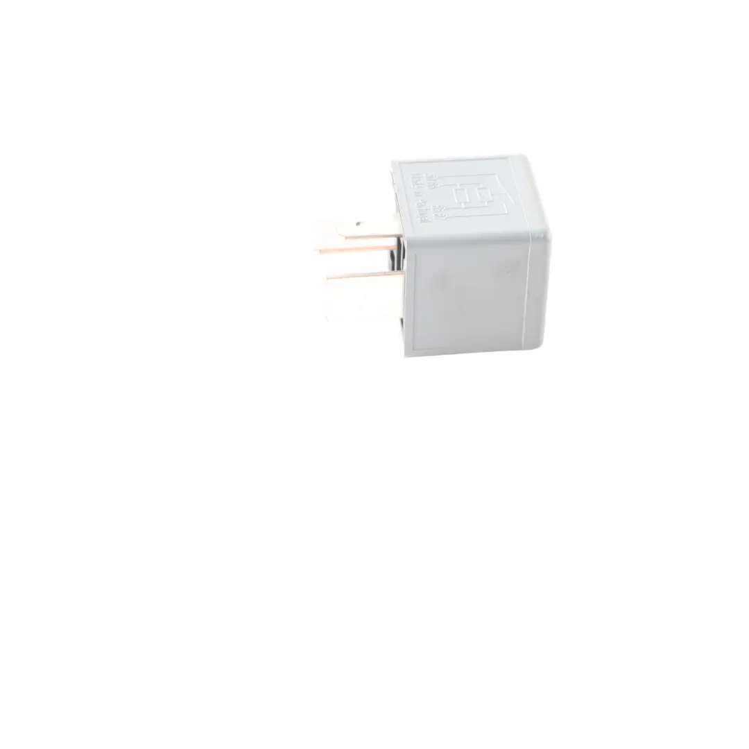 Relais Einheit Modul 4 Pins für Audi Q7 4L mit Teilenummer 8D0951253 Audi Q7 4L Relais Einheit Modul 4 Pins - SKU 8D0951253 - Teilenummer 8D0951253