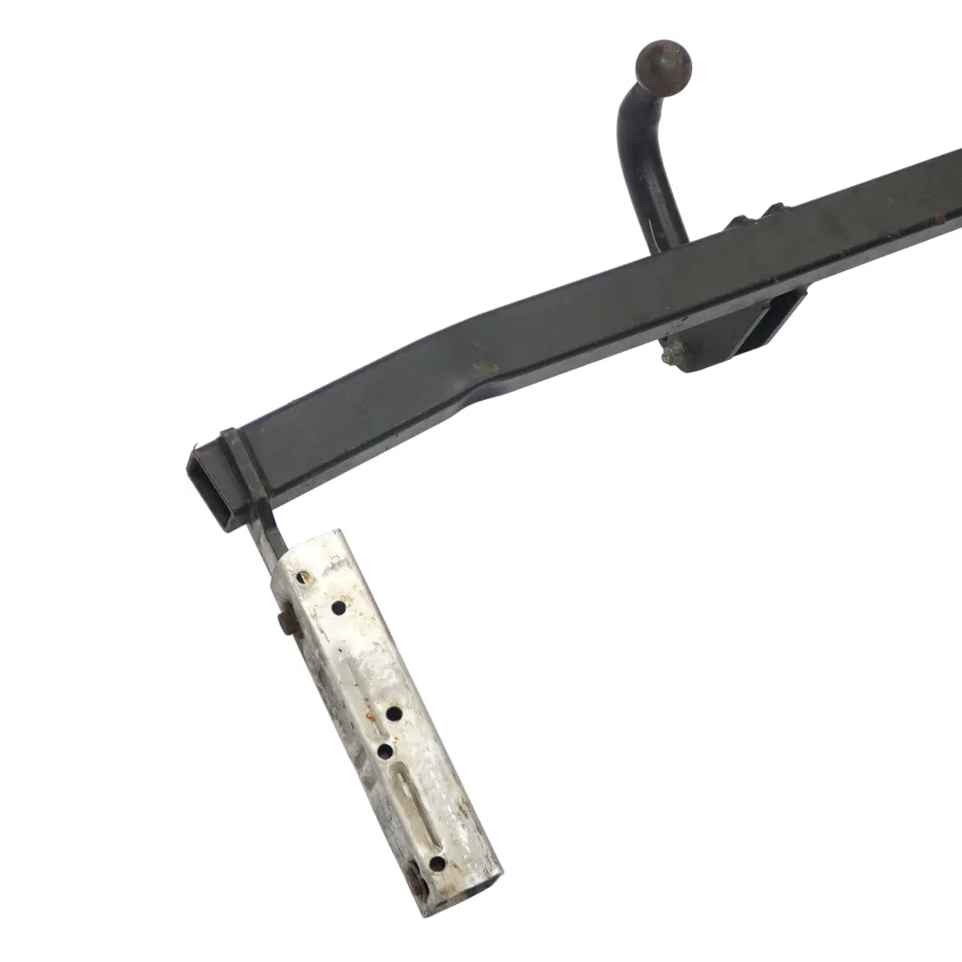 Audi A4 B7 Attelage De Remorque Attelage De Remorque Porte-Remorque - SKU 8E0092155E-1 - Numéro de pièce 8E0092155E