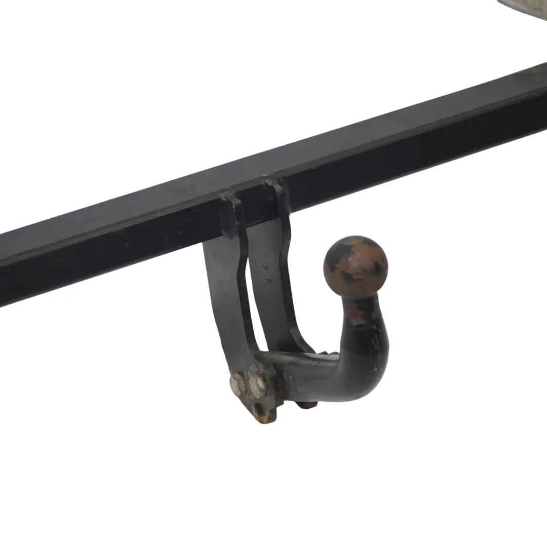Audi A4 B7 Attelage De Remorque Attelage De Remorque Porte-Remorque - SKU 8E0092155E-1 - Numéro de pièce 8E0092155E