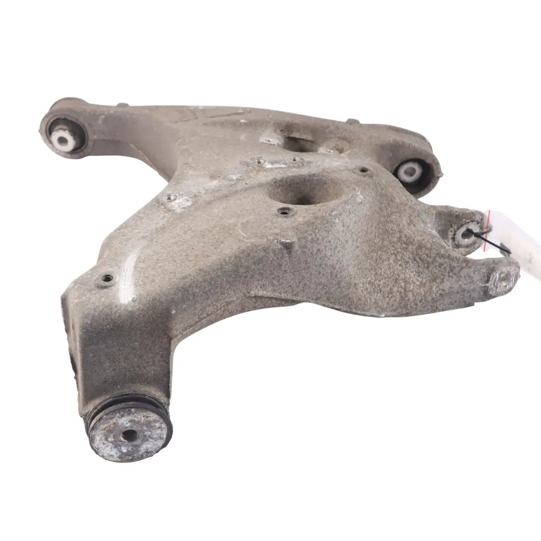 Brazo de Control Inferior Derecho para Audi A4 B7 con número de pieza 8E0505312AF Audi A4 B7 Brazo de Control Inferior Derecho - SKU 8E0505312AF - Número de pieza 8E0505312AF