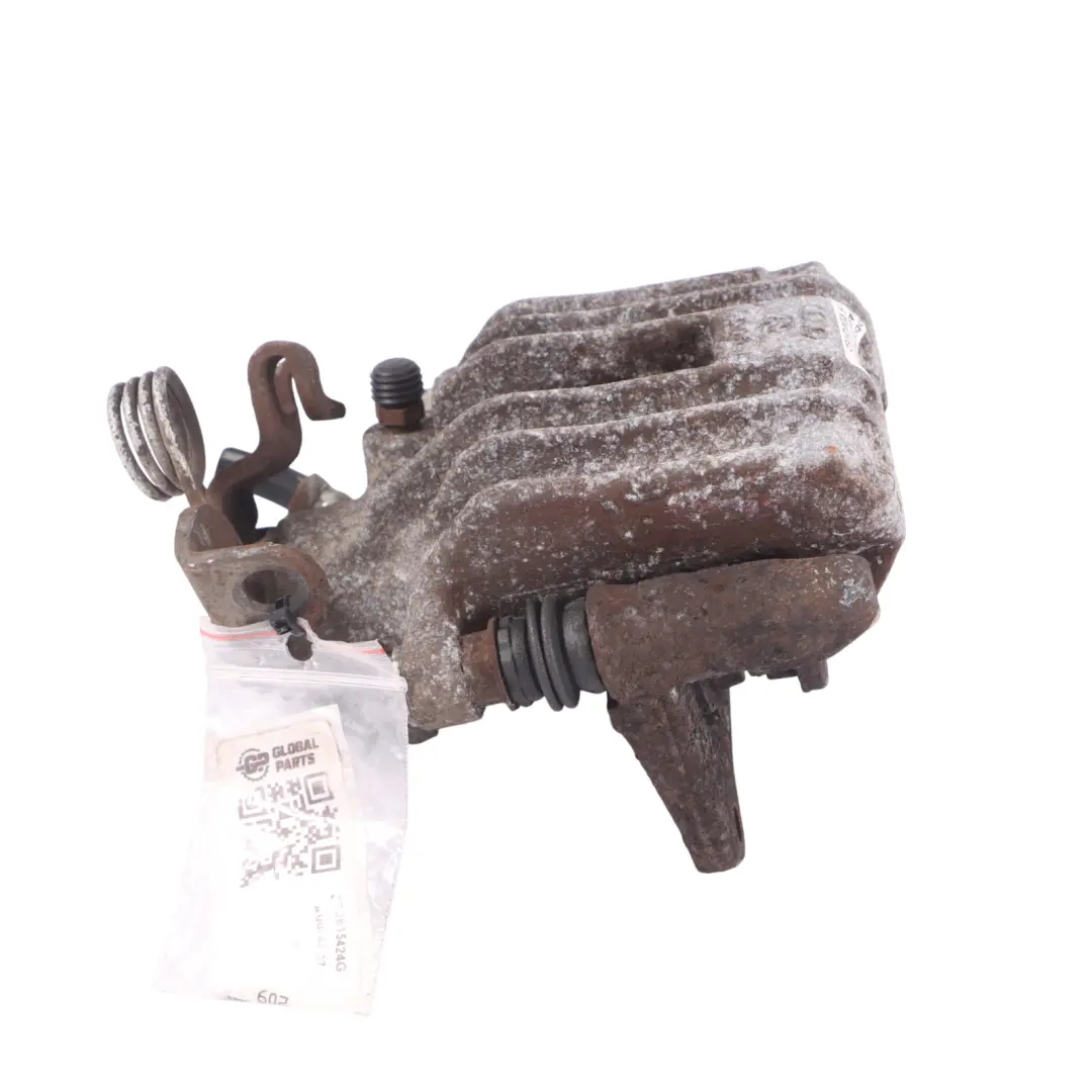 Audi A4 B7 Support de boîtier d'étrier arrière droit 245x10mm - SKU 8E0615424G - Numéro de pièce 8E0615424G