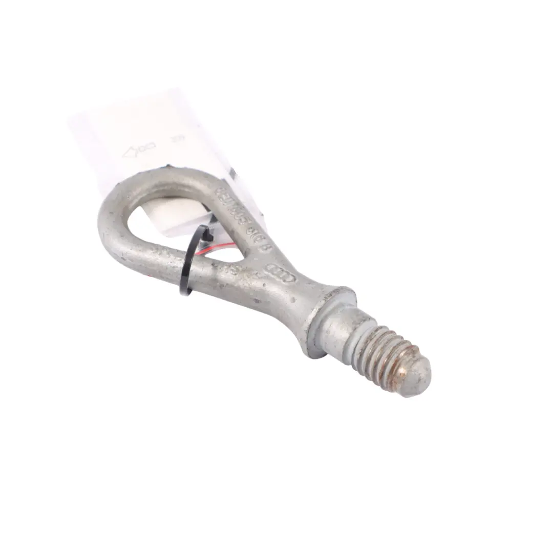 Outil de crochet d'attelage de remorquage 4B0805616A pour Audi A6 C6 A4 8E à propos du numéro de pièce 8E0805616B Audi A6 C6 A4 8E Outil de crochet d'attelage de remorquage 4B0805616A - SKU 8E0805616B - Numéro de pièce 8E0805616B